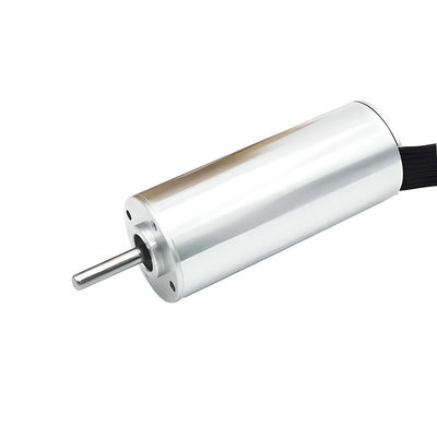 Kompakter Schlitzloser Bürstenloser Motor 28mm 48v 46W 13786rpm Eisenloser Gleichstrommotor